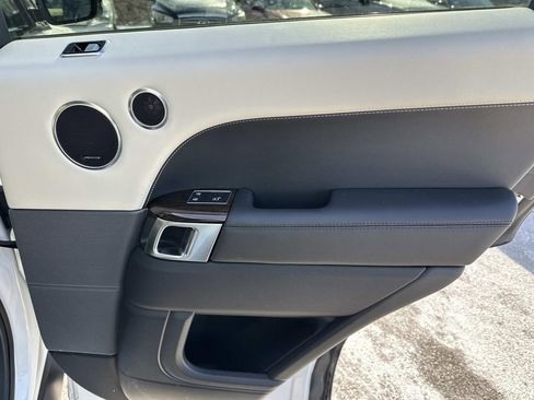 Used 2022 Land Rover Range Rover Sport HSE Dynamic image 37