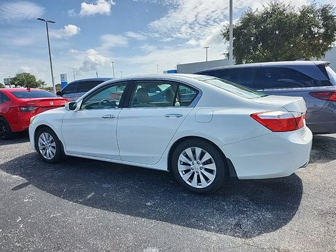 Used 2015 Honda Accord EX image 5