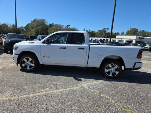 New 2026 RAM 1500 Express image 7