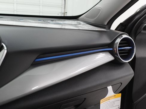 New 2026 Chevrolet Trax LT w/ Driver Confidence Package image 15