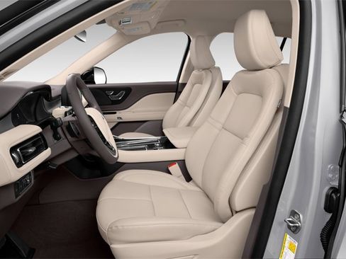 Used 2023 Lincoln Aviator Black Label w/ Class IV Trailer Tow Package image 10