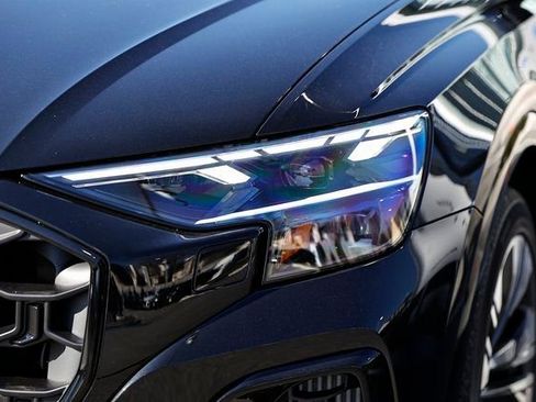 New 2026 Audi Q8 Premium Plus image 12