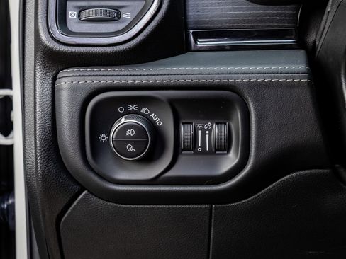 Used 2023 RAM 2500 Limited w/ Night Edition image 23