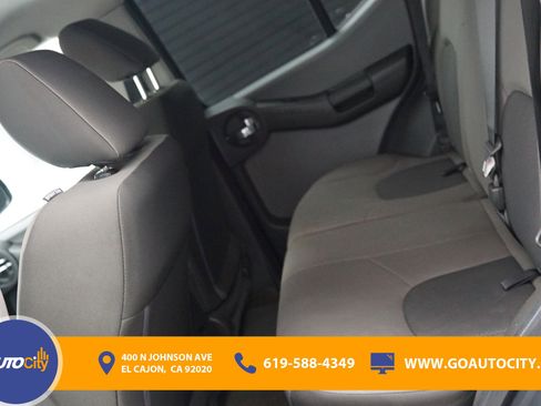 Used 2015 Nissan Xterra S w/ Value Package RWD image 14