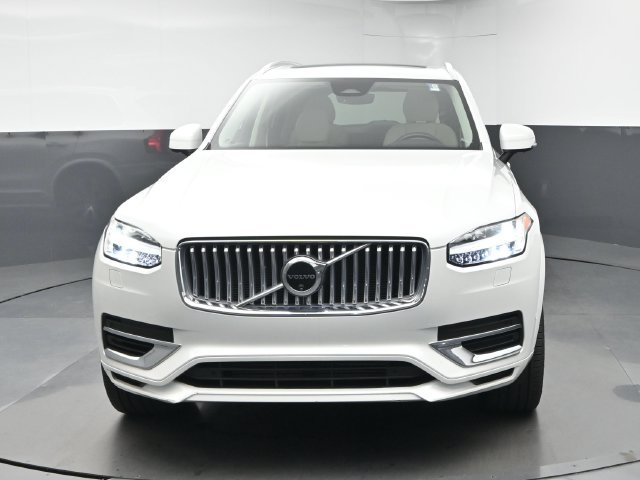 Used 2024 Volvo XC90 T8 Plus w/ Protection Package Premier AWD/4WD image 2