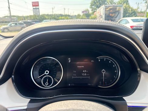 Used 2022 Genesis GV70 3.5T Sport w/ Sport Advanced Package AWD/4WD image 11