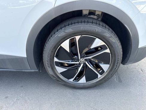 Certified 2021 Volkswagen ID.4 Pro S image 6