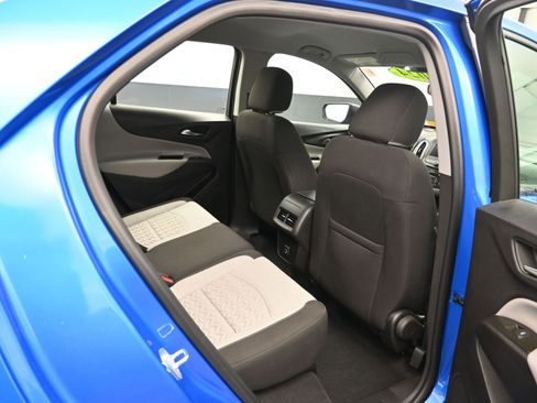 Used 2024 Chevrolet Equinox LS image 19