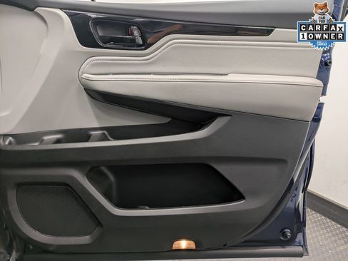 Used 2023 Honda Odyssey Touring image 27