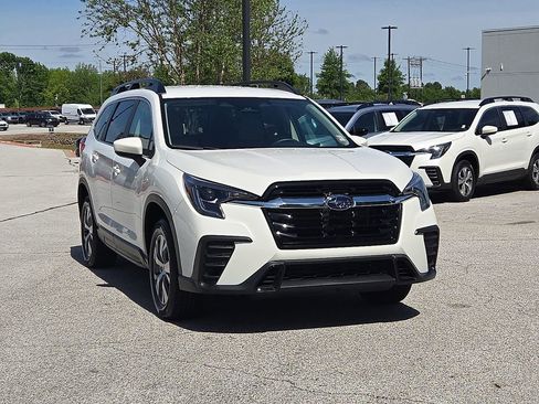 Certified 2025 Subaru Ascent Premium AWD/4WD image 1