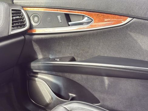 Used 2020 Lincoln Nautilus Reserve w/ Equipment Group 201A image 24