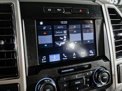 Used 2019 Ford F350 Lariat w/ Lariat Ultimate Package AWD/4WD image 28