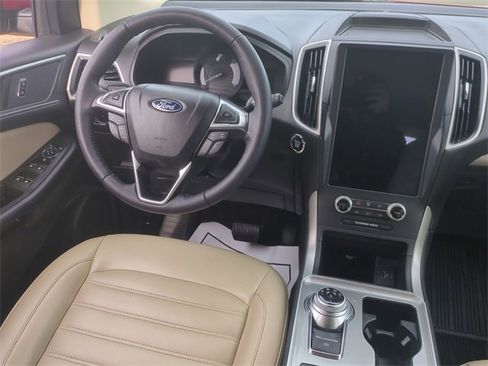 Used 2023 Ford Edge SEL w/ Convenience Package image 30