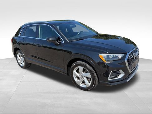 Used 2020 Audi Q3 2.0T Premium AWD/4WD image 7