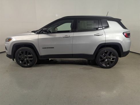 New 2026 Jeep Compass Limited w/ Sun, Sound & Navigation Group image 4