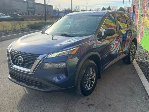 Used 2021 Nissan Rogue S image 6