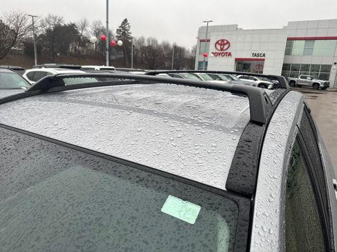 Used 2020 Toyota RAV4 LE image 43