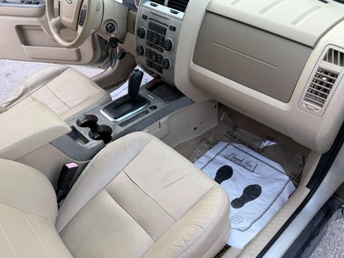 Used 2012 Ford Escape XLT image 12