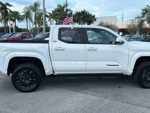 Used 2024 Toyota Tacoma SR5 image 11