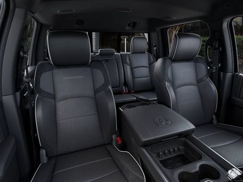 New 2026 RAM 2500 Laramie w/ Night Edition AWD/4WD image 16