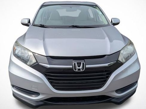 Used 2016 Honda HR-V LX image 11