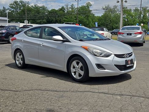 Used 2013 Hyundai Elantra GLS FWD image 4