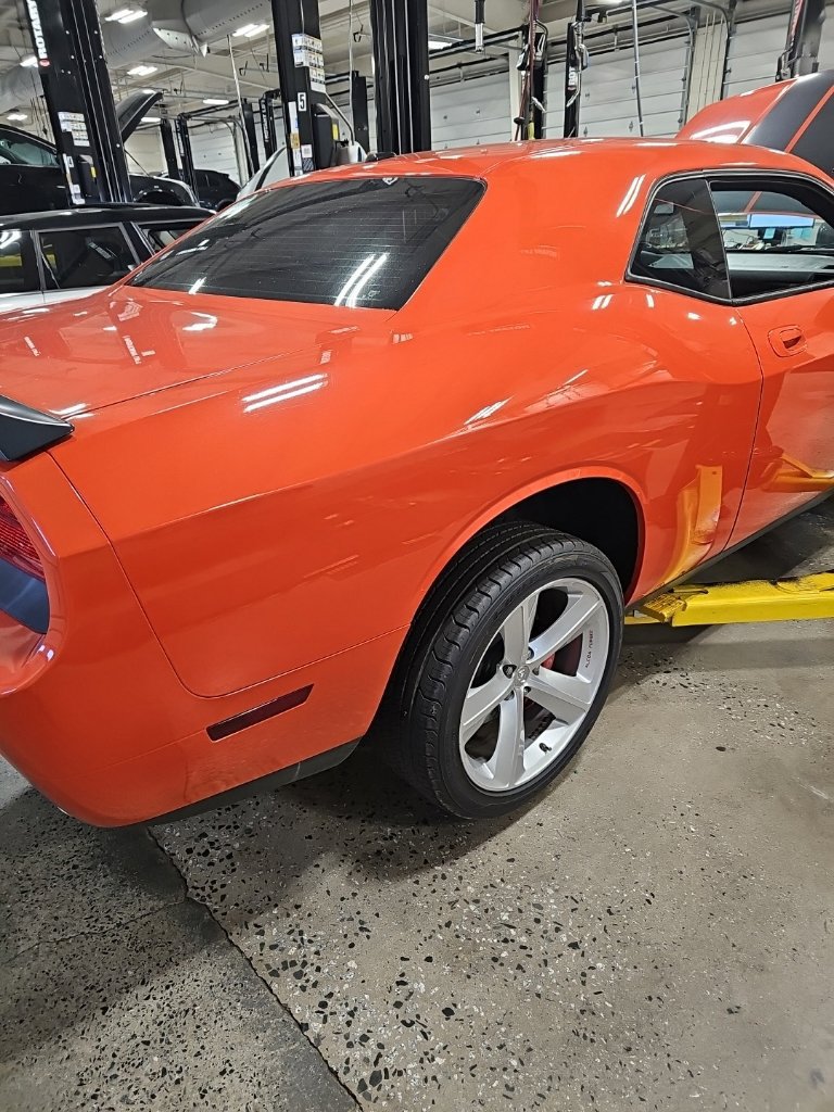 Used 2009 Dodge Challenger SRT8 RWD image 15