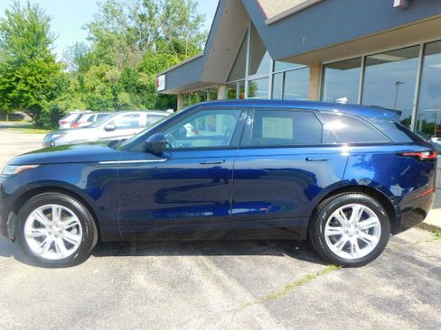 Used 2023 Land Rover Range Rover Velar S image 2