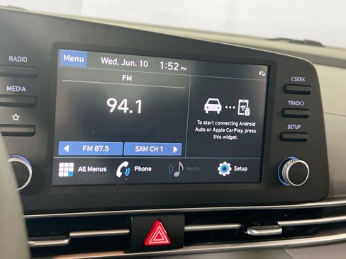 Used 2023 Hyundai Elantra SEL FWD image 14