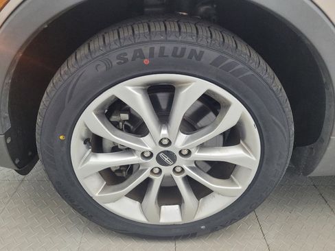 Used 2019 Lincoln MKC Select w/ MKC Climate Package AWD/4WD image 31