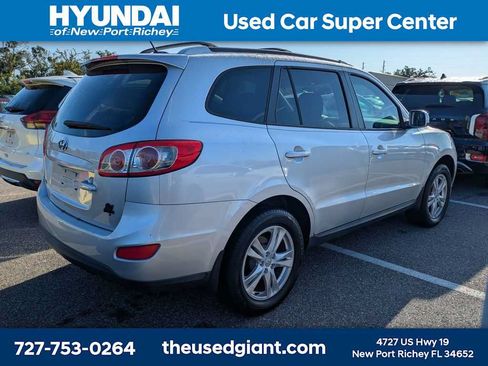 Used 2012 Hyundai Santa Fe SE w/ Premium Pkg 3 FWD image 2