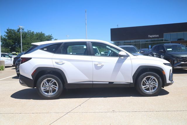New 2026 Hyundai Tucson SE FWD image 4