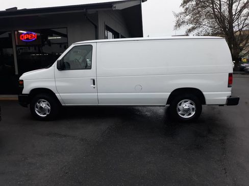 Used 2011 Ford E-150 and Econoline 150 w/ PWR Group image 6