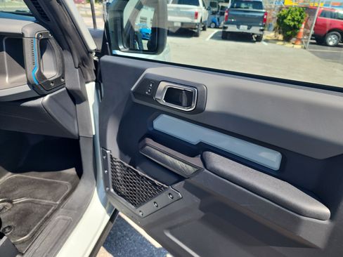 Used 2024 Ford Bronco Black Diamond image 23