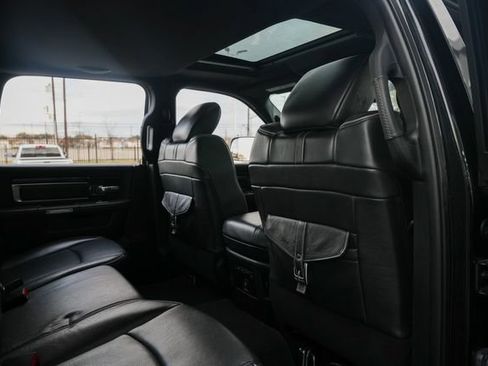 Used 2018 RAM 3500 Laramie Longhorn image 38