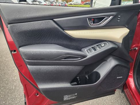 Used 2019 Subaru Ascent Limited image 32