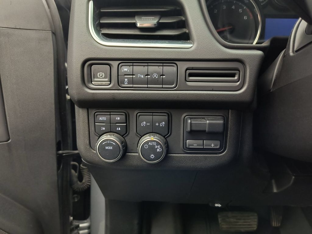 Used 2024 Chevrolet Tahoe LS w/ Driver Alert Package AWD/4WD image 26
