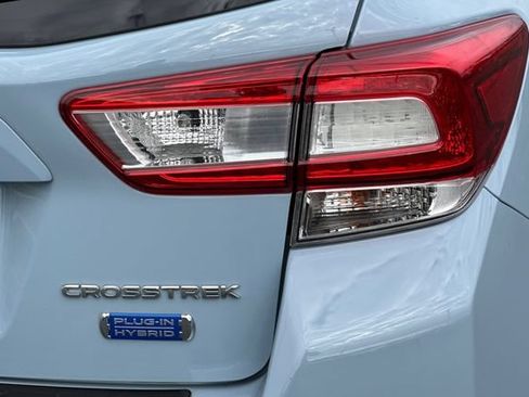 Used 2019 Subaru Crosstrek Hybrid w/ Moonroof Package w/Navigation AWD/4WD image 30