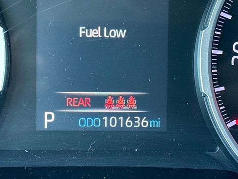 Used 2019 Toyota RAV4 LE image 18