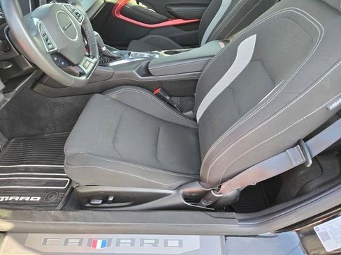 Used 2022 Chevrolet Camaro SS RWD image 19