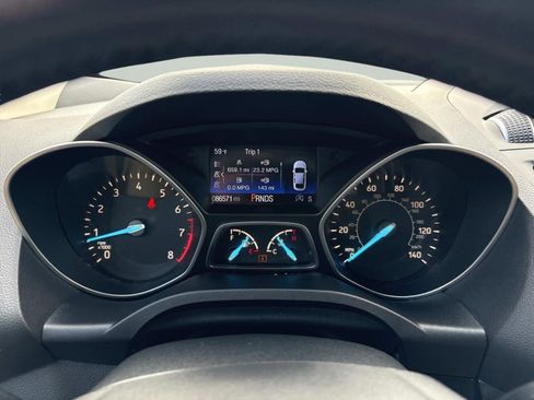 Used 2017 Ford Escape Titanium image 36