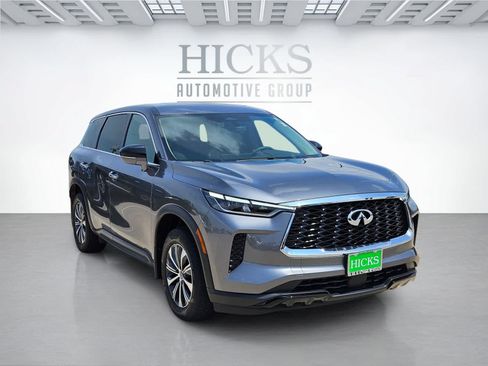 Used 2024 INFINITI QX60 Pure FWD image 3