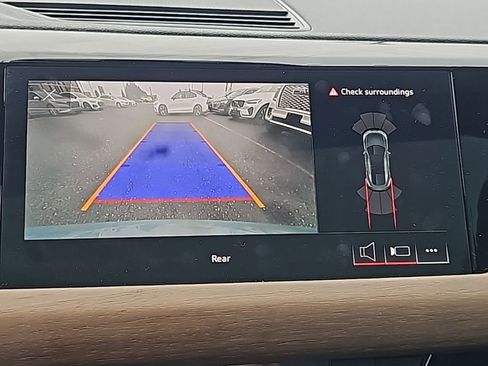 Certified 2023 Audi e-tron GT Premium Plus image 9