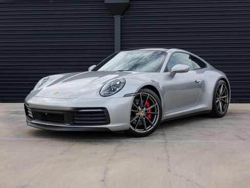Certified 2021 Porsche 911 Carrera S image 1