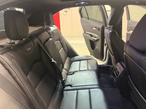 Used 2019 Cadillac XT4 Premium Luxury AWD/4WD image 26