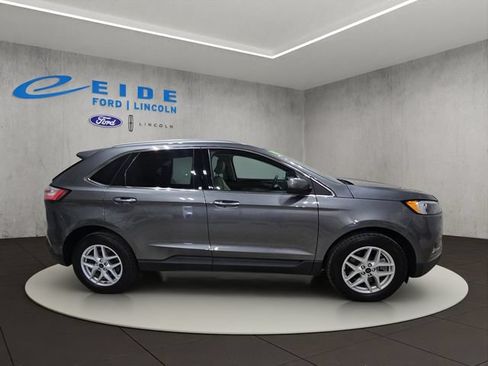 Certified 2024 Ford Edge SEL w/ Convenience Package AWD/4WD image 7