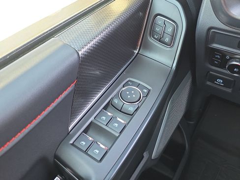 Used 2025 Ford F150 Raptor AWD/4WD image 20