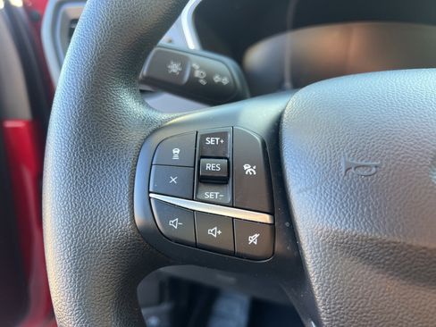 Used 2020 Ford Escape SE image 21