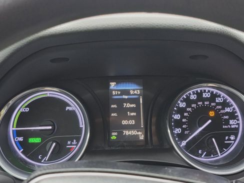 Used 2019 Toyota Camry LE image 23