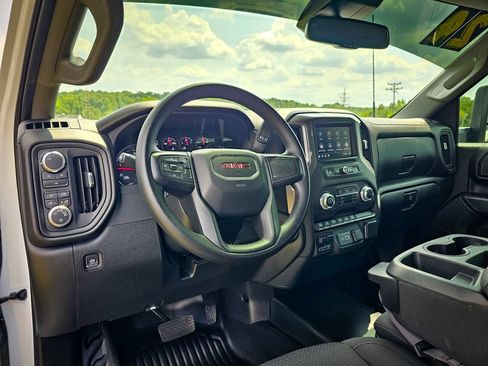 Used 2024 GMC Sierra 3500 Pro w/ 1SA Pro Safety Plus Package AWD/4WD image 14